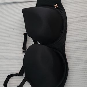Black underwire bra-never wore, tagged